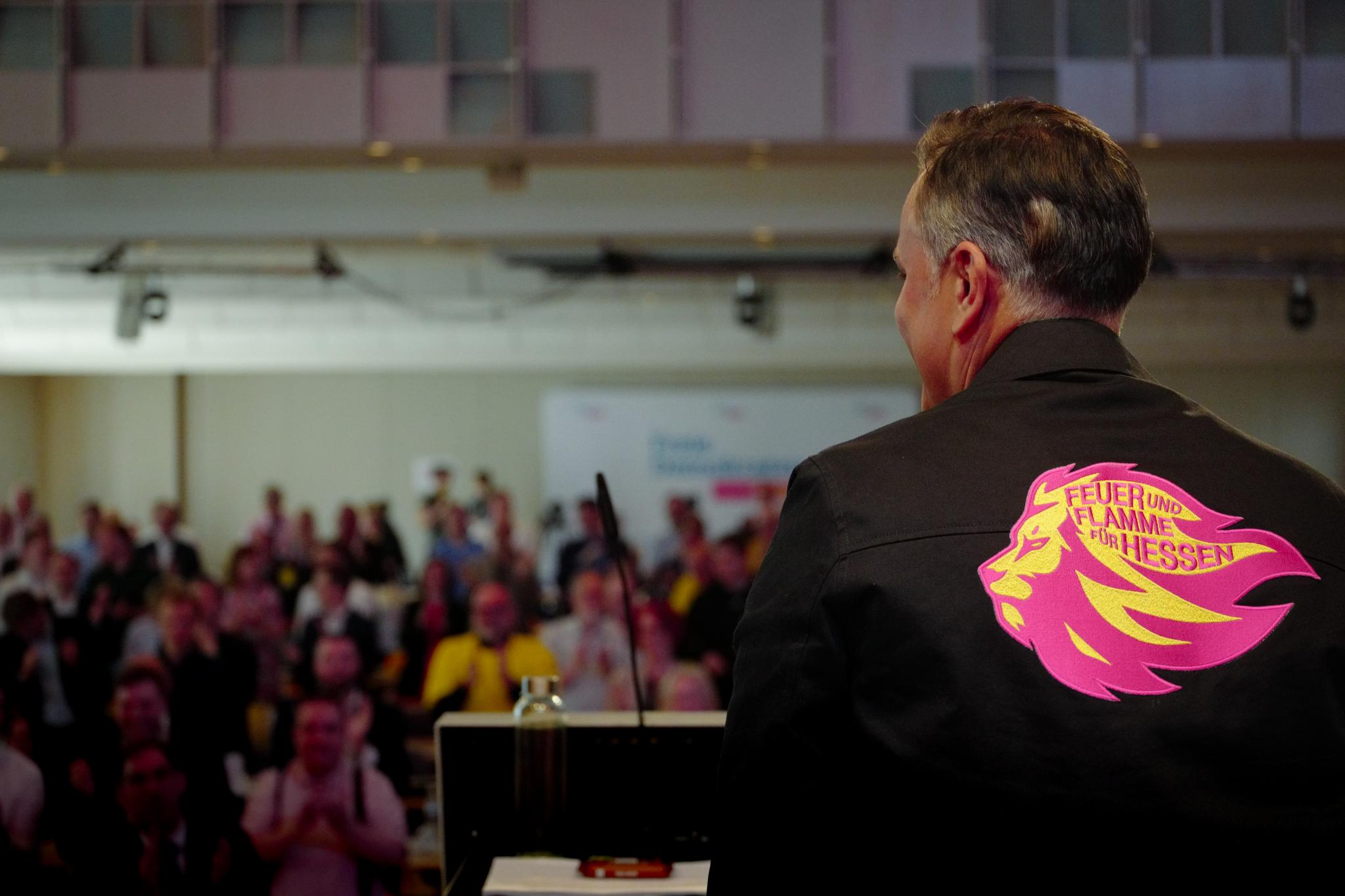 Der hessische FDP-Spitzenkandidat Stefan Naas beim Landesparteitag der Freien Demokraten
